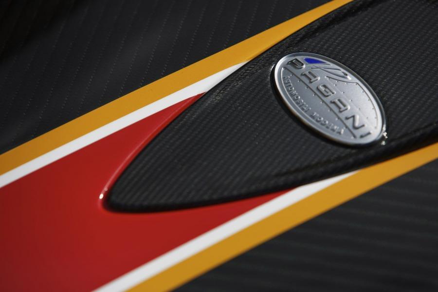 Детали экстерьера Pagani Zonda Revolucion 2013 года  (фото 21 из 28)